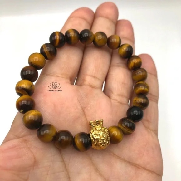 Tiger's Eye Gemstone Lion Stretch Bracelet - Picture 3 of 5